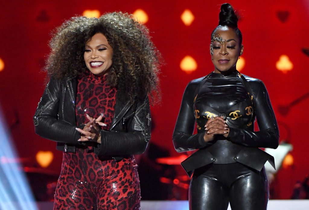 Best Moments At 2019 Soul Train Awards – Alexus Renée Celebrity Myxer