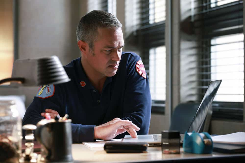 Chicago Fire Season 11 Episode 6 Recap All Out Mystery Alexus Renée Celebrity Myxer 